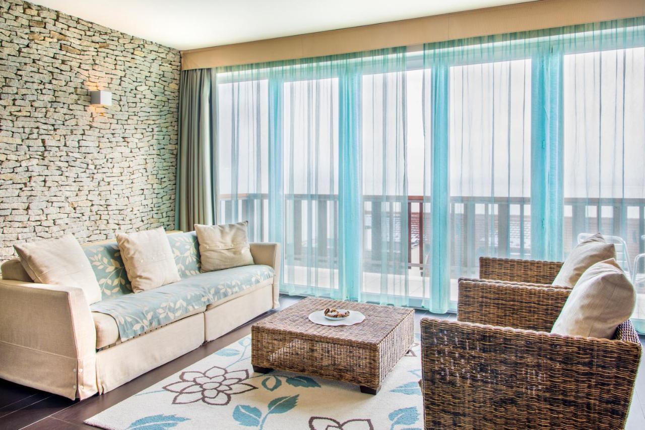 Echo Residence All Suite Hotel Тихань Экстерьер фото