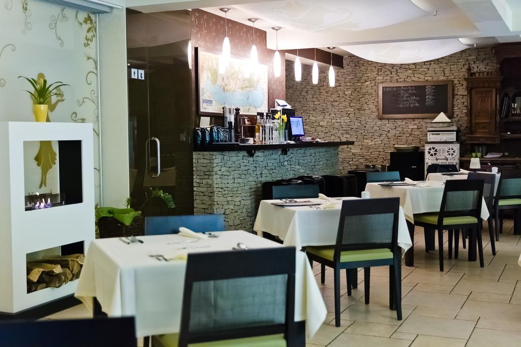 Echo Residence All Suite Hotel Тихань Экстерьер фото
