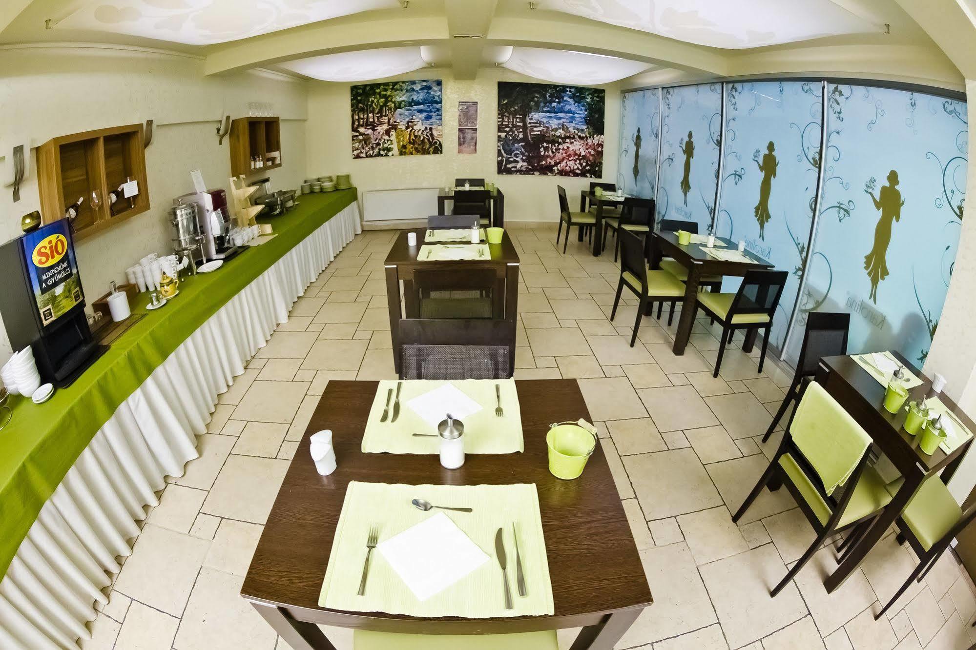 Echo Residence All Suite Hotel Тихань Экстерьер фото